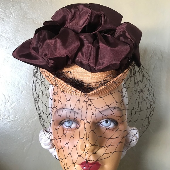 RAVISHING 1930s\' TILT TOY NATURAL STRAW HAT WITH COPPER COLORED BOWS AND VEIL main image 8